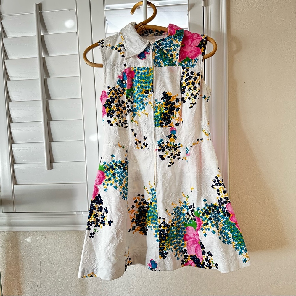 Crica 1960s Vintage Floral Sleeveless Dress